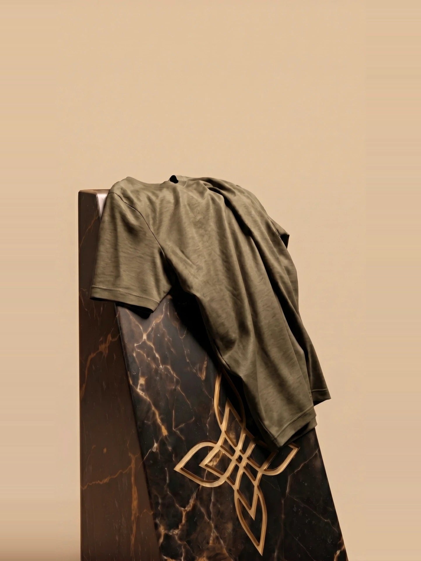 Premium Glanz-Shirt - Braun