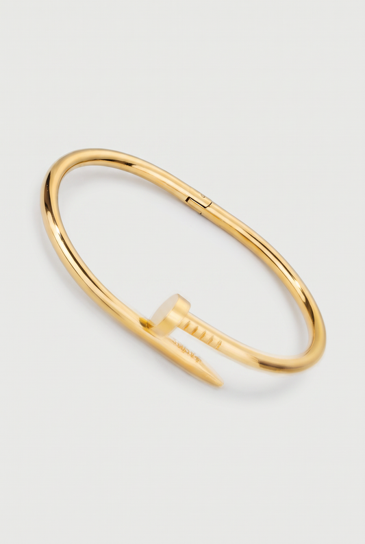 Love Bracelet goud verguld - packshot op lichtgrijze achtergrond