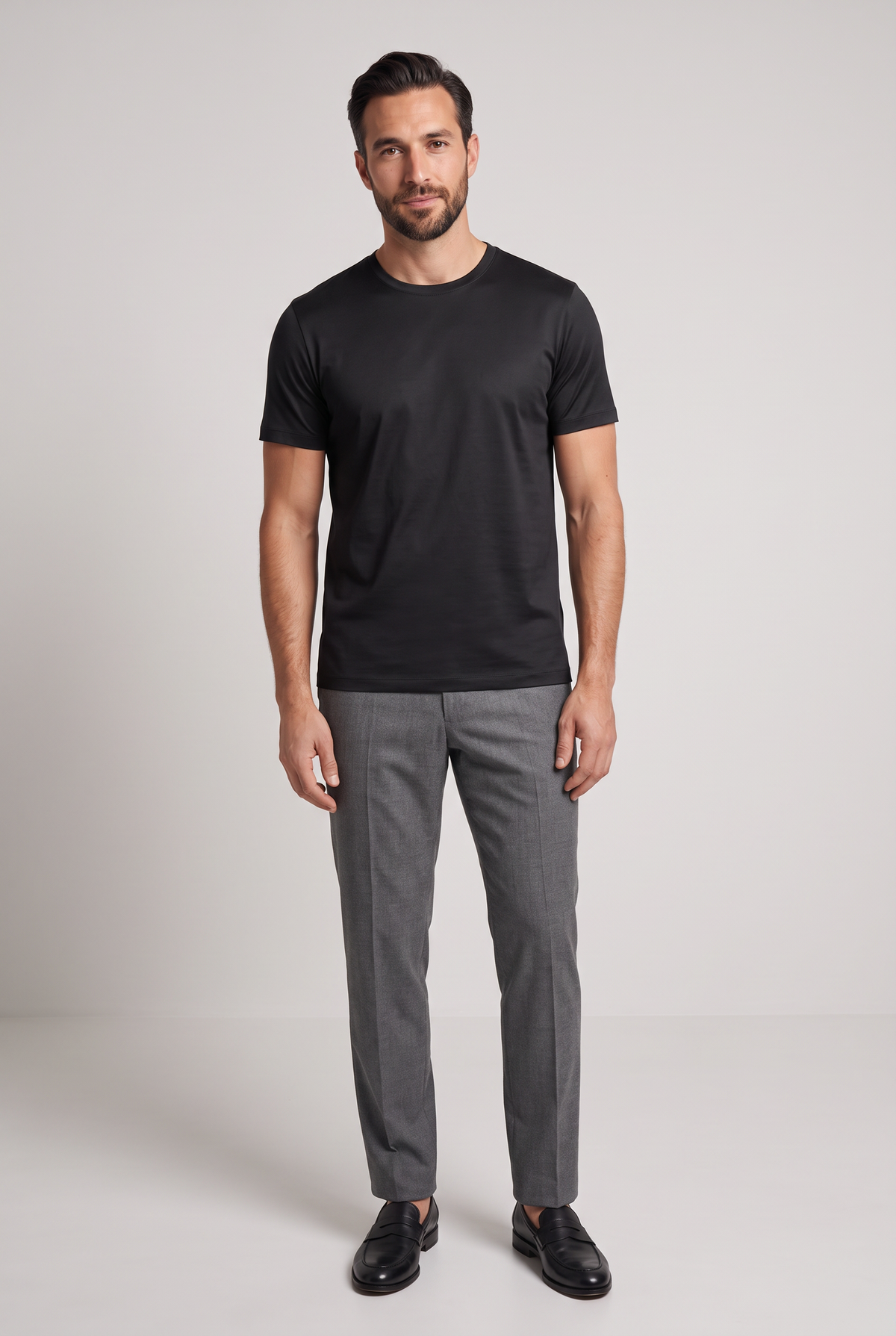 Premium glans shirt zwart, volledige look met grijze pantalon