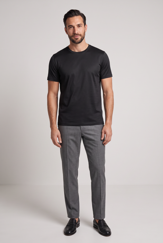 Premium glans shirt zwart, volledige look met grijze pantalon
