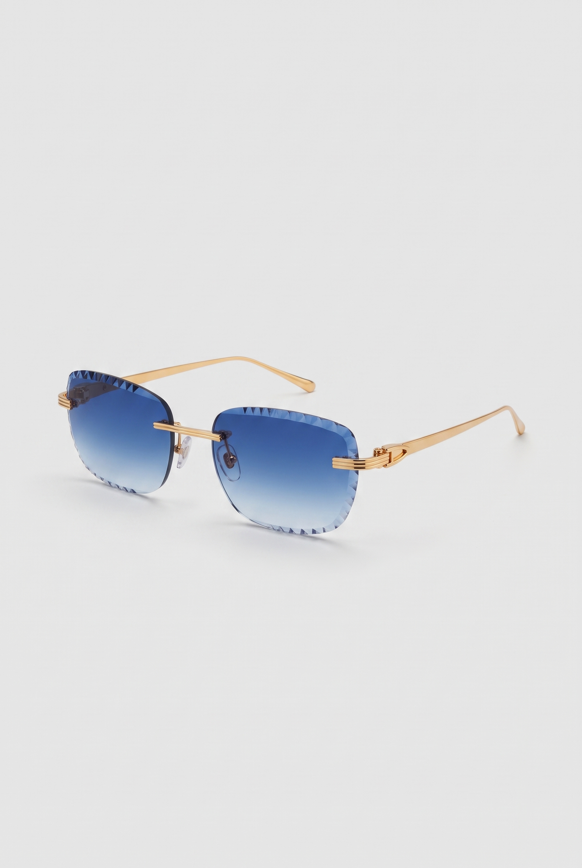 Eyewear Premium Diamond Cut zonnebril blauw met goud - schuin aanzicht